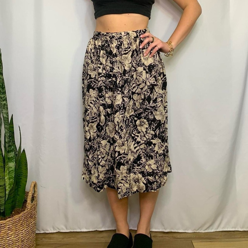 Bar Harbor Floral Black and Cream Women's Midi Skirt